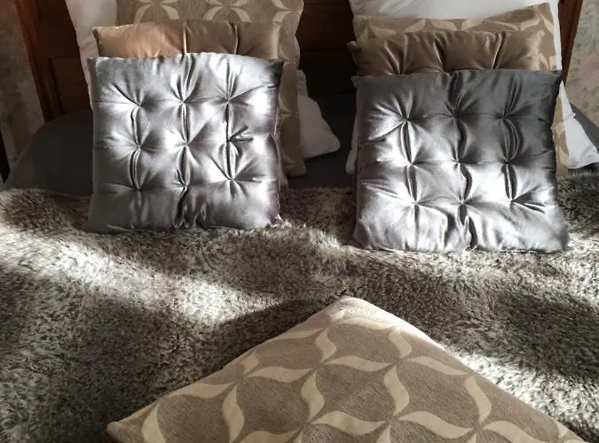 Bonne Entente Avec Escape Game בית נופש Donchery